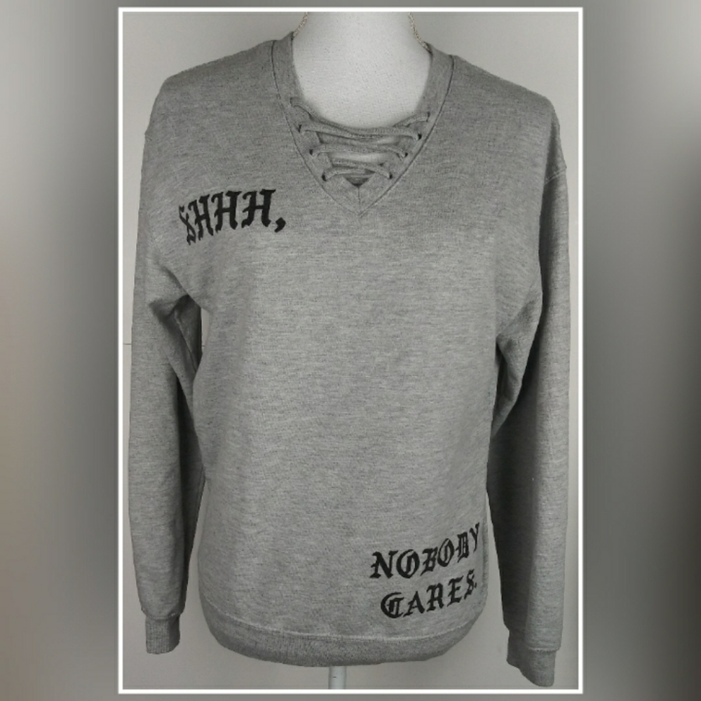 Cold crush graphic sweater shhh nobody cares sz S